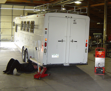 Service shop at Murdock Trailers